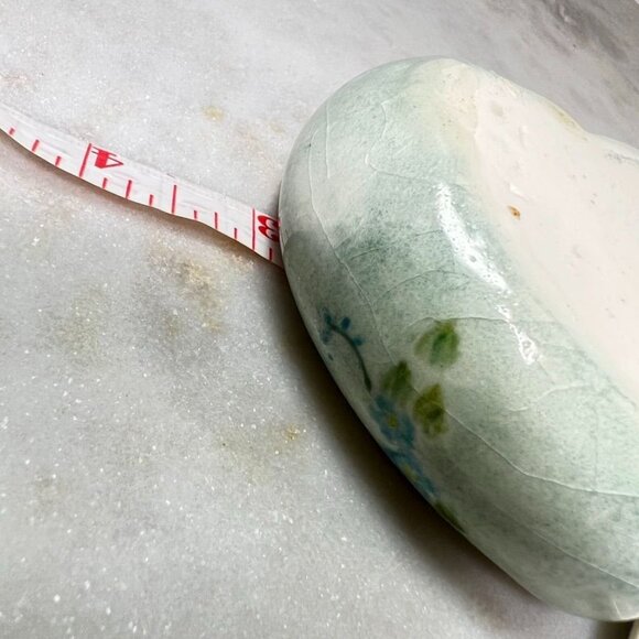 Vtg OOAK Hand-Painted Ceramic Heart-Shaped Trinket Ring Box Floral Age Crackled - Picture 7 of 8